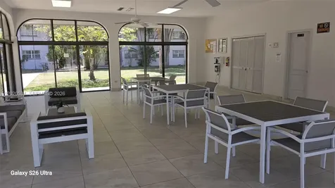 8107 SW 72nd Avenue Miami FL 33143