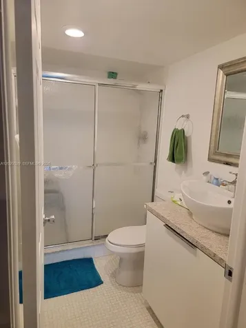 220 Lakeview Drive Weston FL 33326
