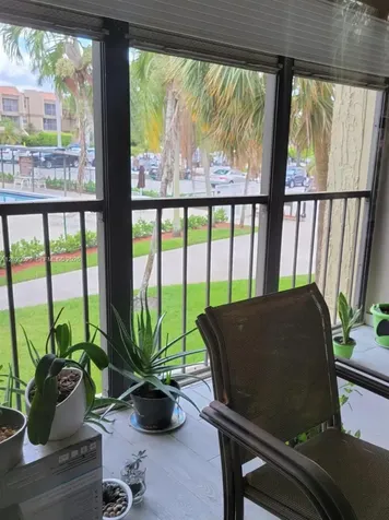 220 Lakeview Drive Weston FL 33326