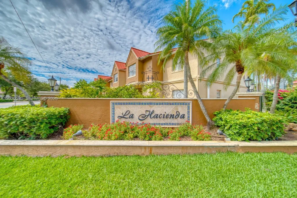 18326 NW 68th Avenue Hialeah FL 33015