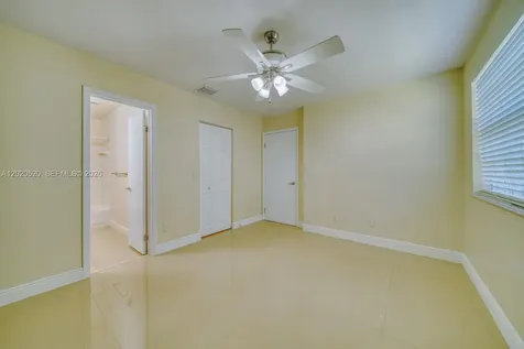 18326 NW 68th Avenue Hialeah FL 33015