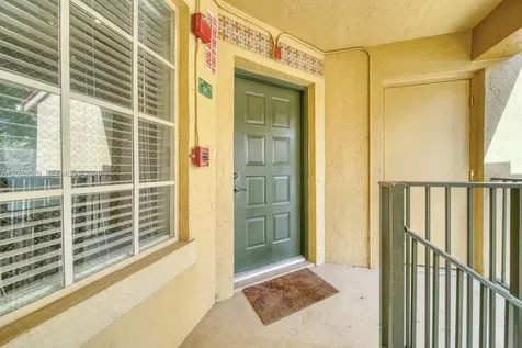 18326 NW 68th Avenue Hialeah FL 33015