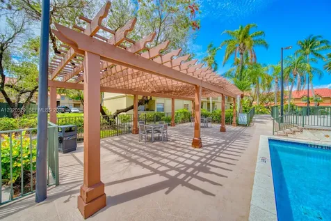 18326 NW 68th Avenue Hialeah FL 33015