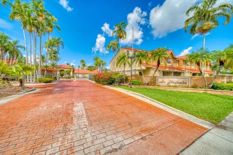 18326 NW 68th Avenue Hialeah FL 33015