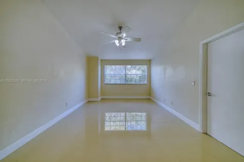 18326 NW 68th Avenue Hialeah FL 33015