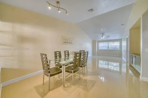 18326 NW 68th Avenue Hialeah FL 33015