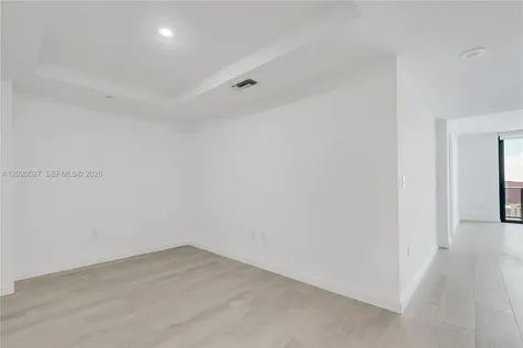 45 SW 9th Street Miami FL 33130