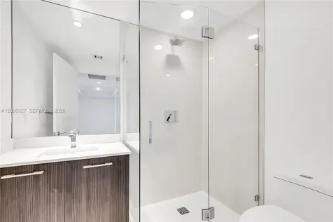 45 SW 9th Street Miami FL 33130