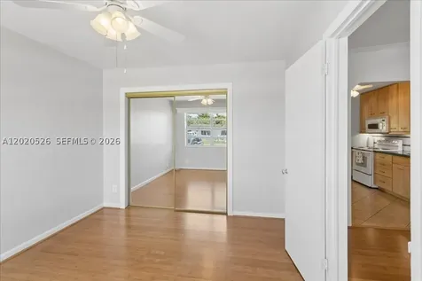 5761 SW 41st Street West Park FL 33023