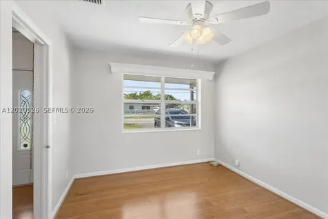 5761 SW 41st Street West Park FL 33023