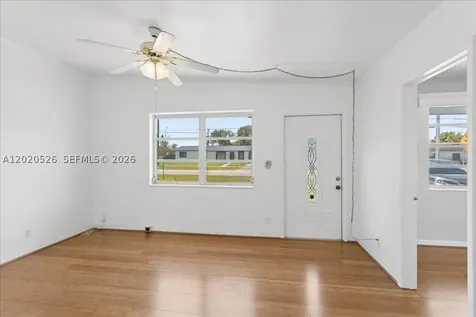 5761 SW 41st Street West Park FL 33023