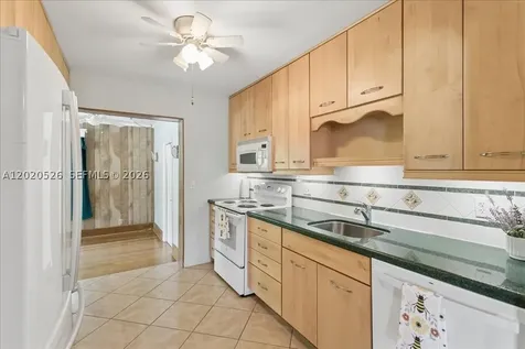 5761 SW 41st Street West Park FL 33023