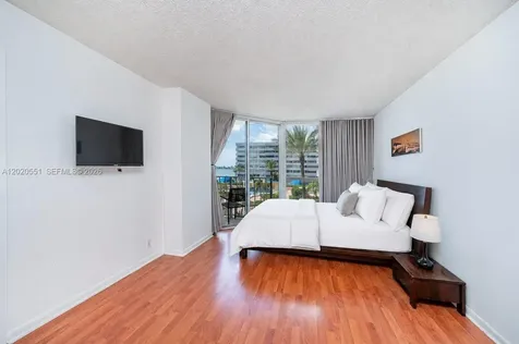 7601 E Treasure Drive North Bay Village FL 33141