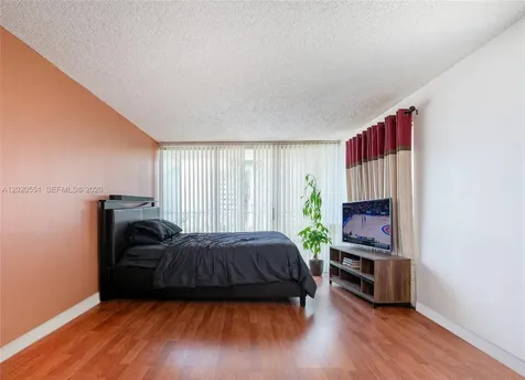 7601 E Treasure Drive North Bay Village FL 33141