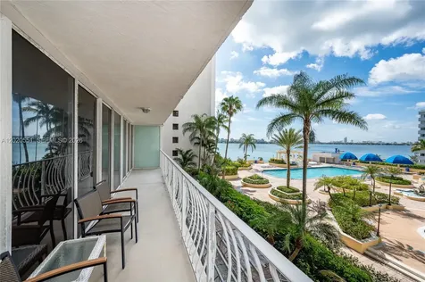 7601 E Treasure Drive North Bay Village FL 33141
