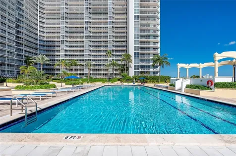 7601 E Treasure Drive North Bay Village FL 33141