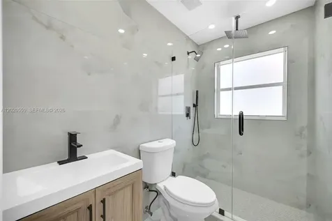 7868 NW 194th Street Hialeah FL 33015