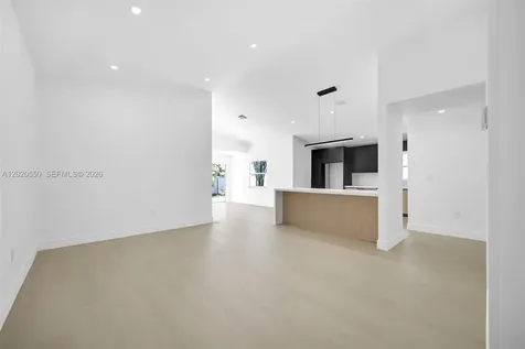 7868 NW 194th Street Hialeah FL 33015