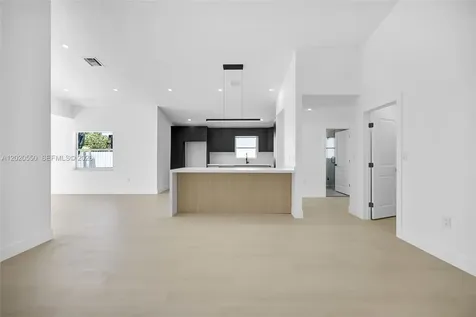 7868 NW 194th Street Hialeah FL 33015