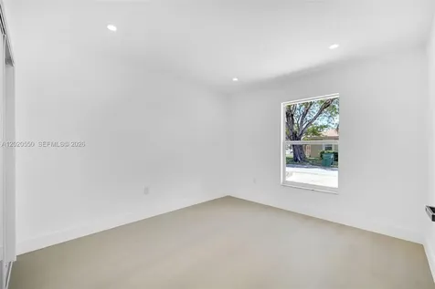 7868 NW 194th Street Hialeah FL 33015