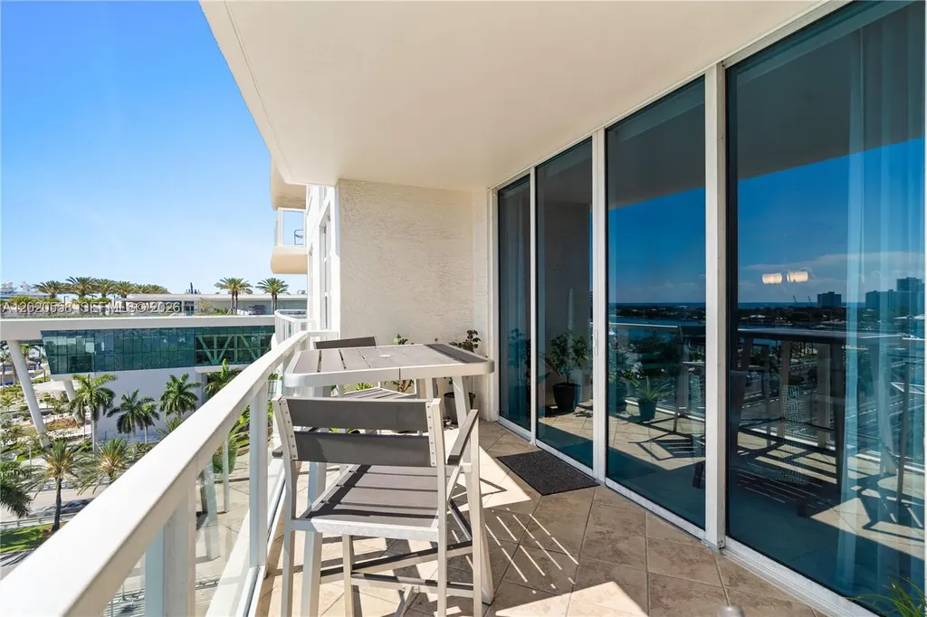 1819 SE 17th Street Fort Lauderdale FL 33316