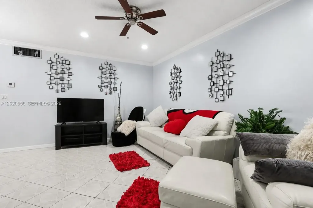 2219 Polk Street Hollywood FL 33020