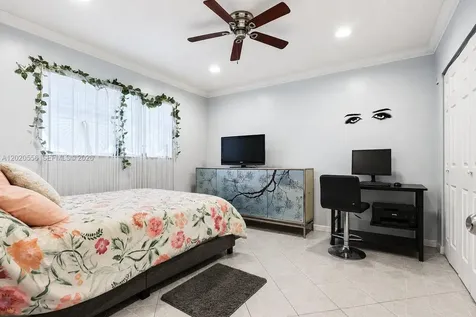 2219 Polk Street Hollywood FL 33020