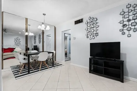 2219 Polk Street Hollywood FL 33020
