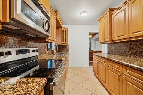 8311 SW 34th Terrace Miami FL 33155