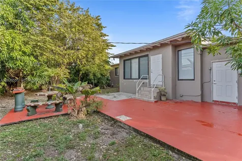 8311 SW 34th Terrace Miami FL 33155