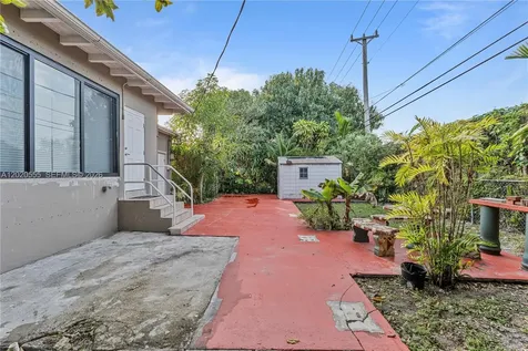 8311 SW 34th Terrace Miami FL 33155