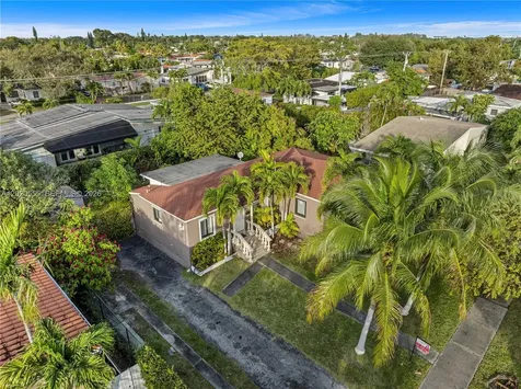 8311 SW 34th Terrace Miami FL 33155