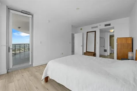 1750 N Bayshore Drive Miami FL 33132