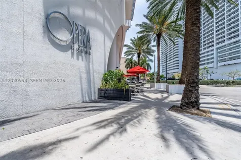 1750 N Bayshore Drive Miami FL 33132