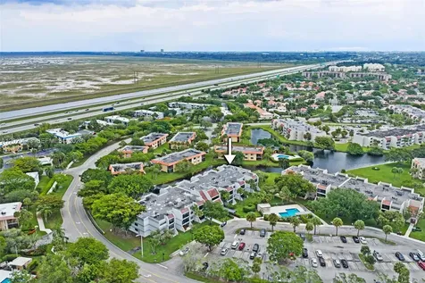200 Lakeview Drive Weston FL 33326