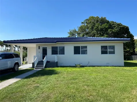 335 W 50th Street Hialeah FL 33012