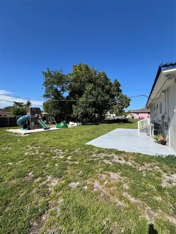 335 W 50th Street Hialeah FL 33012