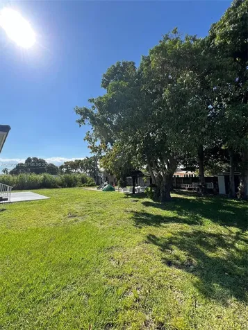 335 W 50th Street Hialeah FL 33012