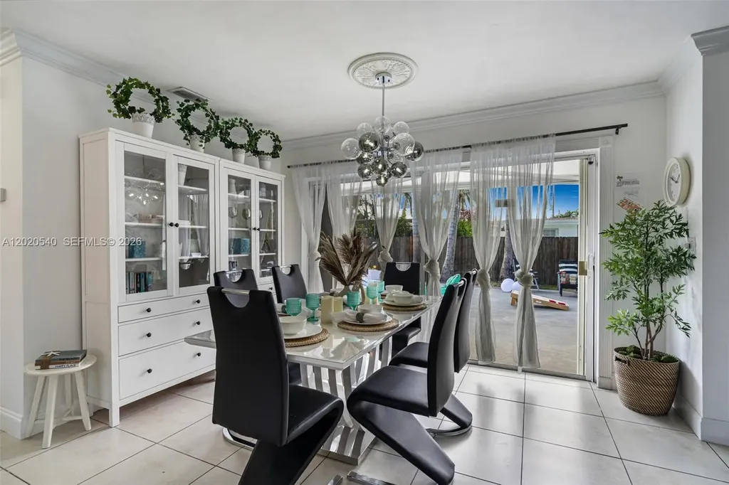 1012 N 13th Terrace Hollywood FL 33019