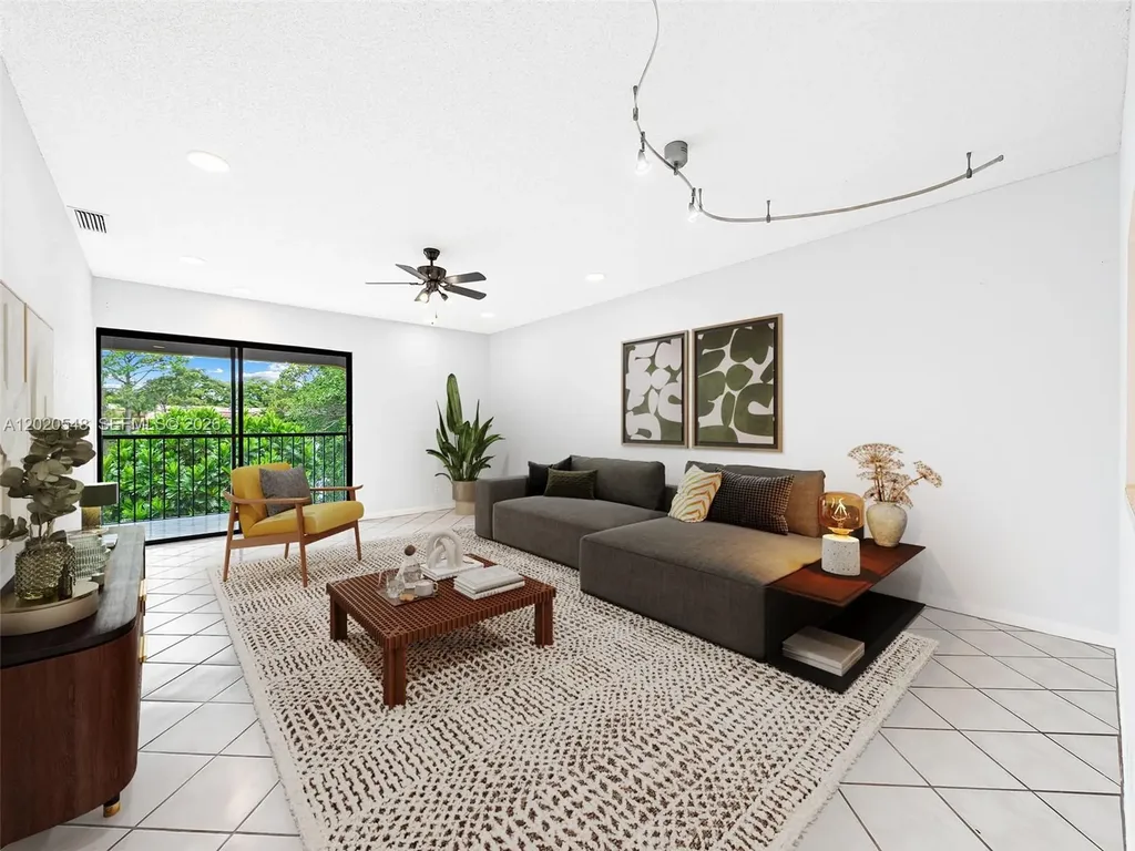 918 SW 9th Street Circle Boca Raton FL 33486