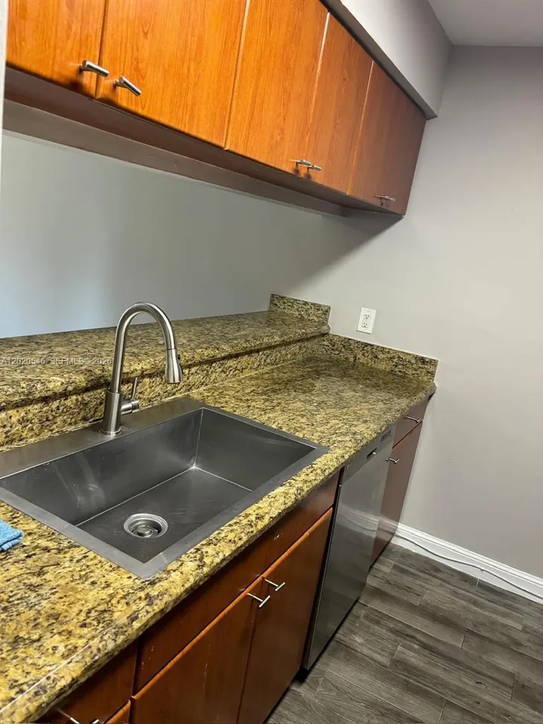 11585 NW 43rd Street Coral Springs FL 33065