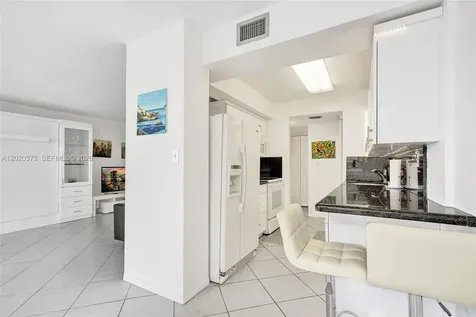 231 174th Street Sunny Isles Beach FL 33160