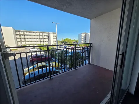14150 SW 84th Street Miami FL 33183