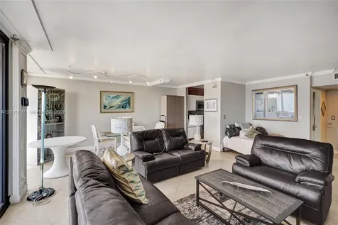 19667 Turnberry Way Aventura FL 33180