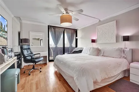 19667 Turnberry Way Aventura FL 33180