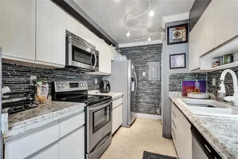 19667 Turnberry Way Aventura FL 33180
