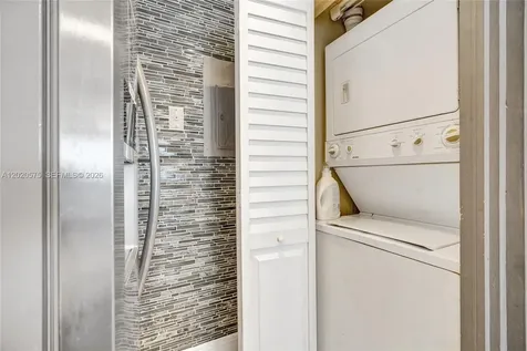 19667 Turnberry Way Aventura FL 33180