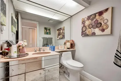 19667 Turnberry Way Aventura FL 33180