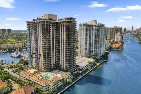19667 Turnberry Way Aventura FL 33180