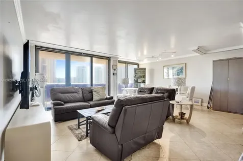 19667 Turnberry Way Aventura FL 33180